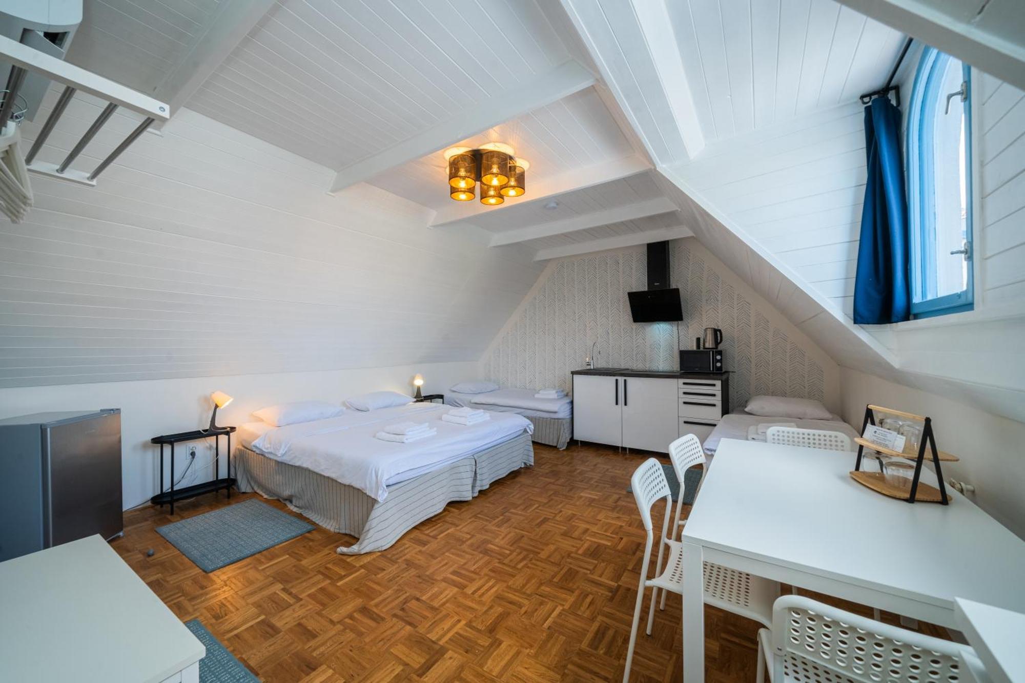 Naturalni Vinarstvi Tomas Krizek, Penzion Dvorek Dolní Dunajovice Extérieur photo