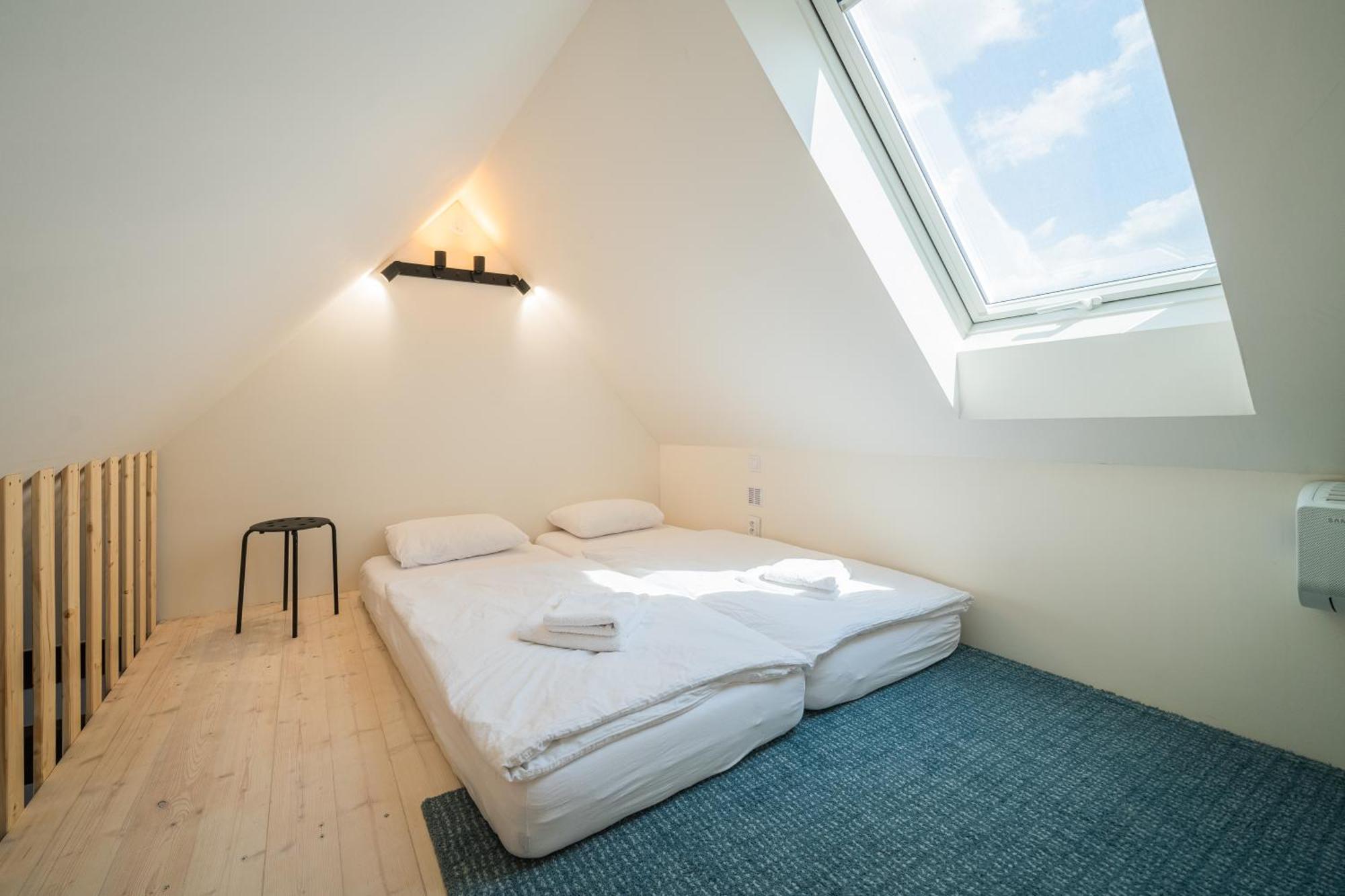 Naturalni Vinarstvi Tomas Krizek, Penzion Dvorek Dolní Dunajovice Extérieur photo